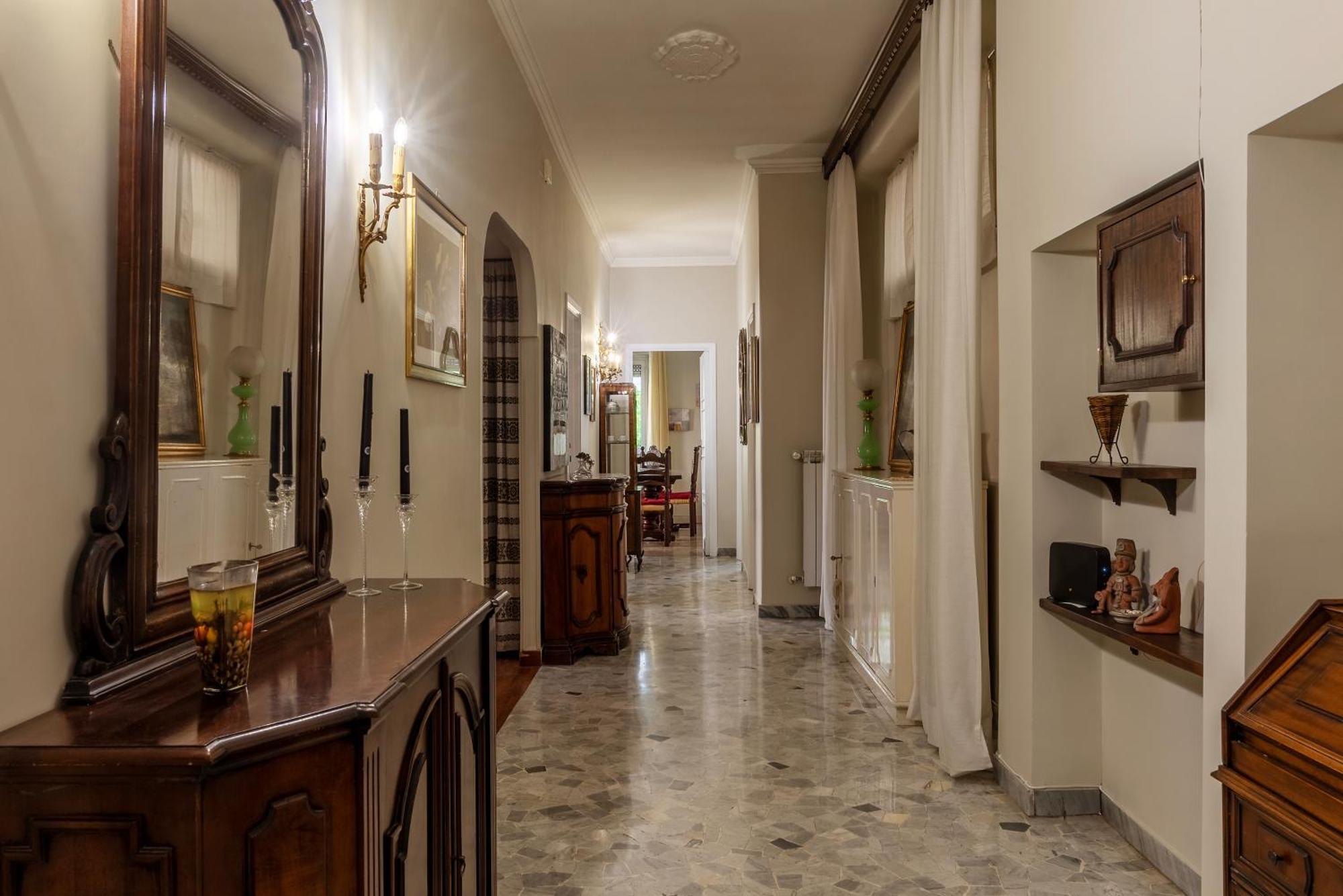 Apartment Piazza Zama Huge Rom